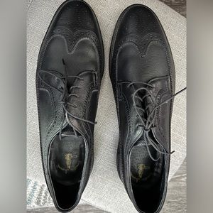 Mens Wingtip Leather Shoes